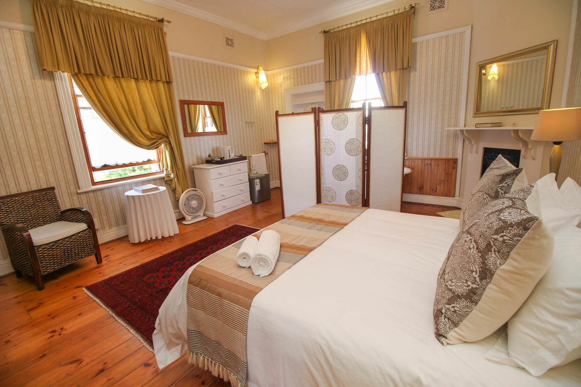 Airlies Historical Guest House Монтегю Екстериор снимка